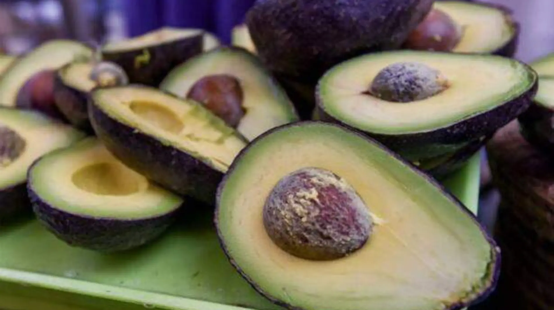 aguacate sube precio CUARTOSCURO